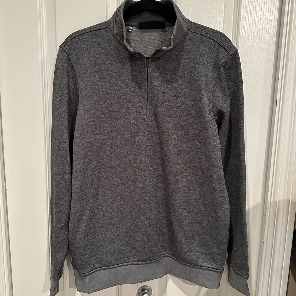 EUC under armour 1/4 zip up hoodie
